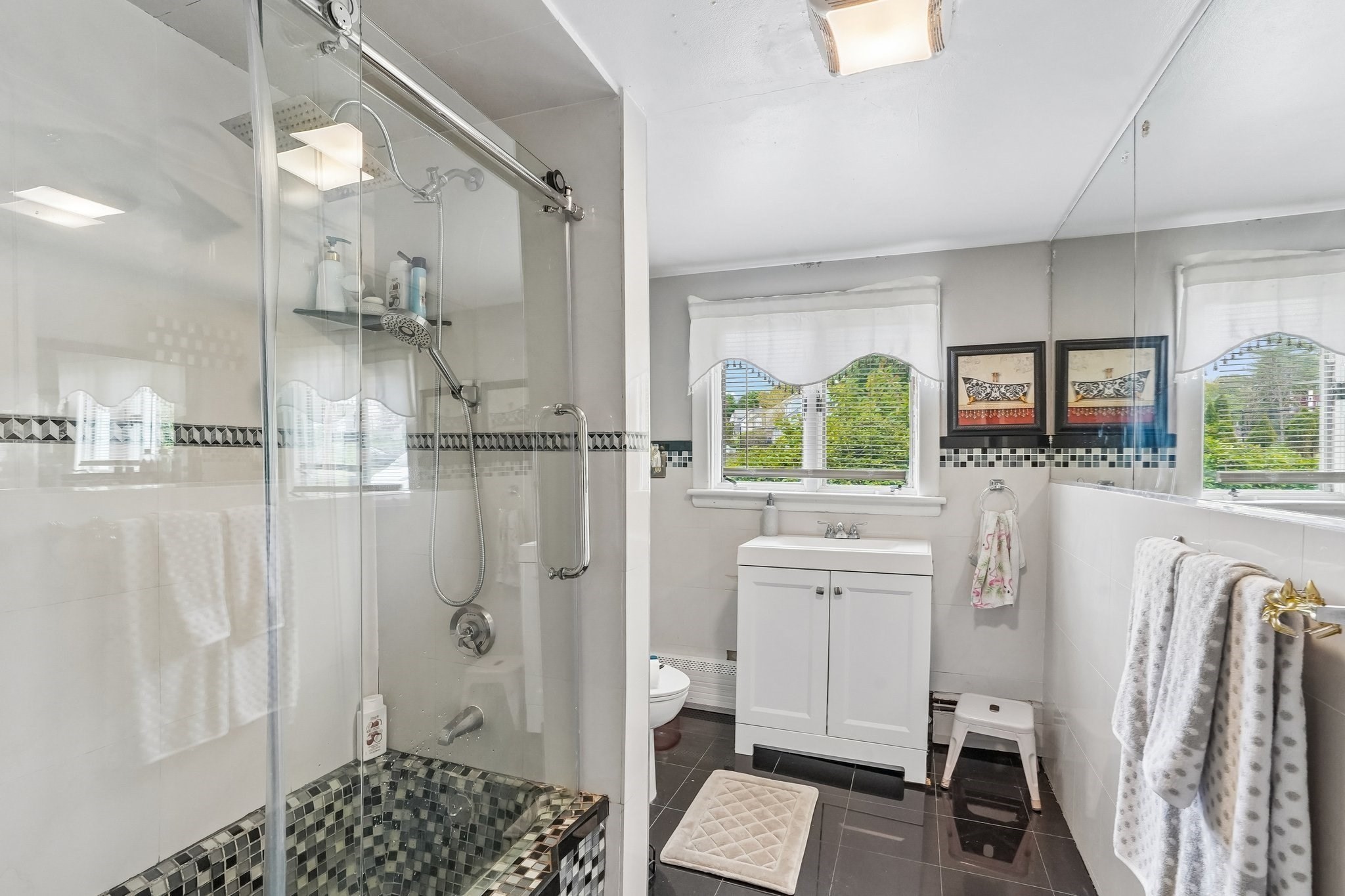259 Forest Street Property Photo 16