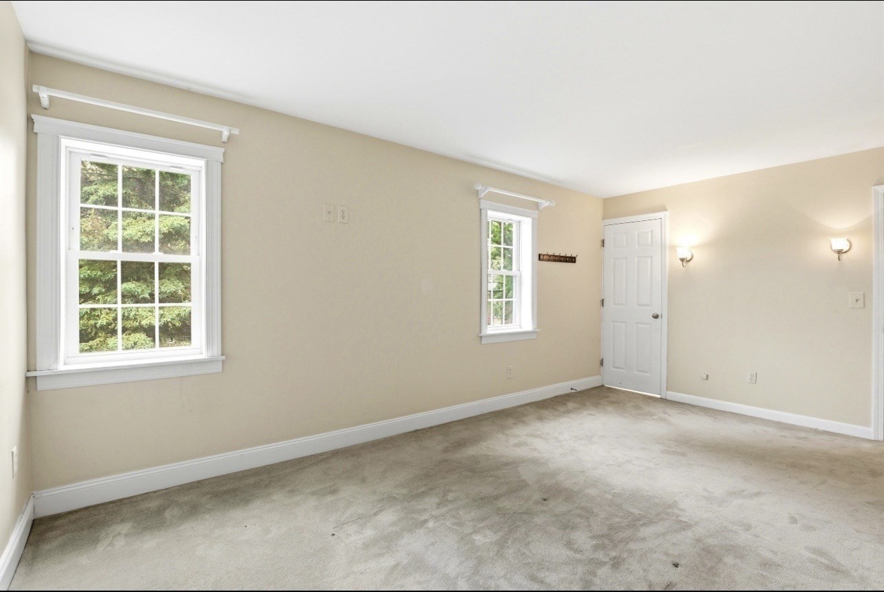 279 Osgood Street Property Photo 20