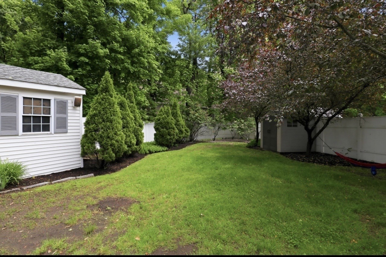 279 Osgood Street Property Photo 32