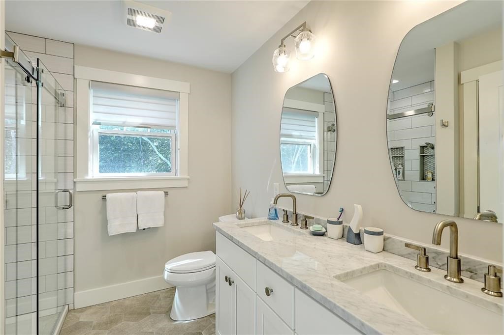 137 Rosebriar Avenue Property Photo 23