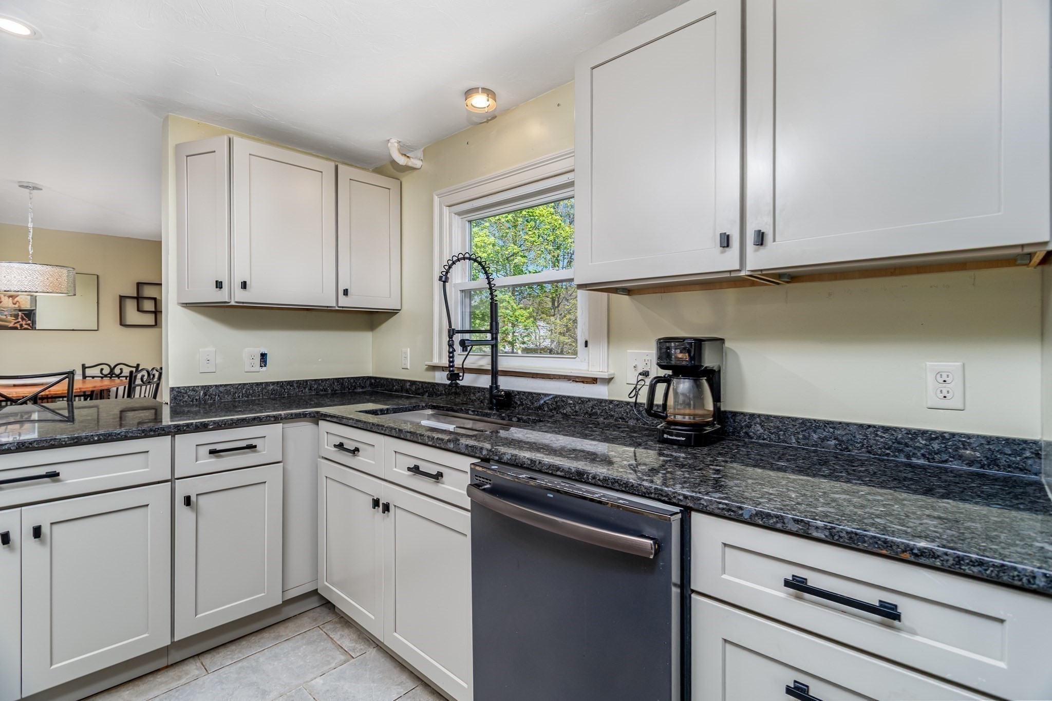 17 Fairview Property Photo 21