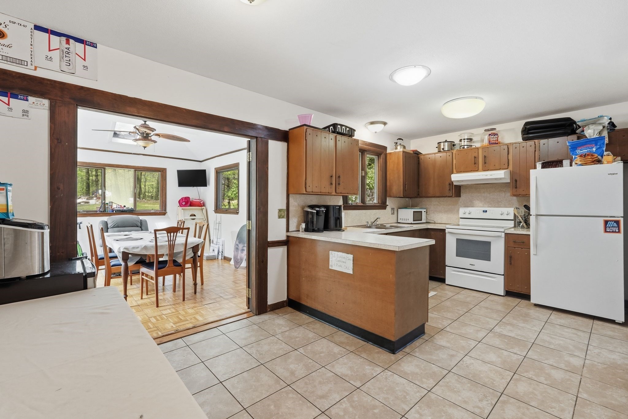 390 State St Property Photo 11