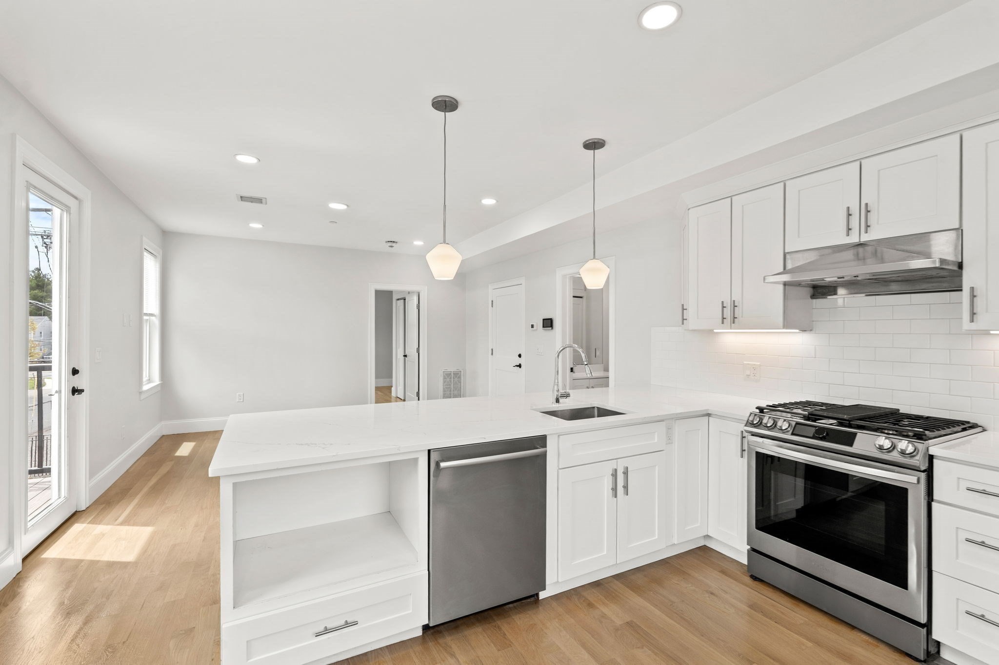 4 Wakefield Ave # 4 Property Photo 11
