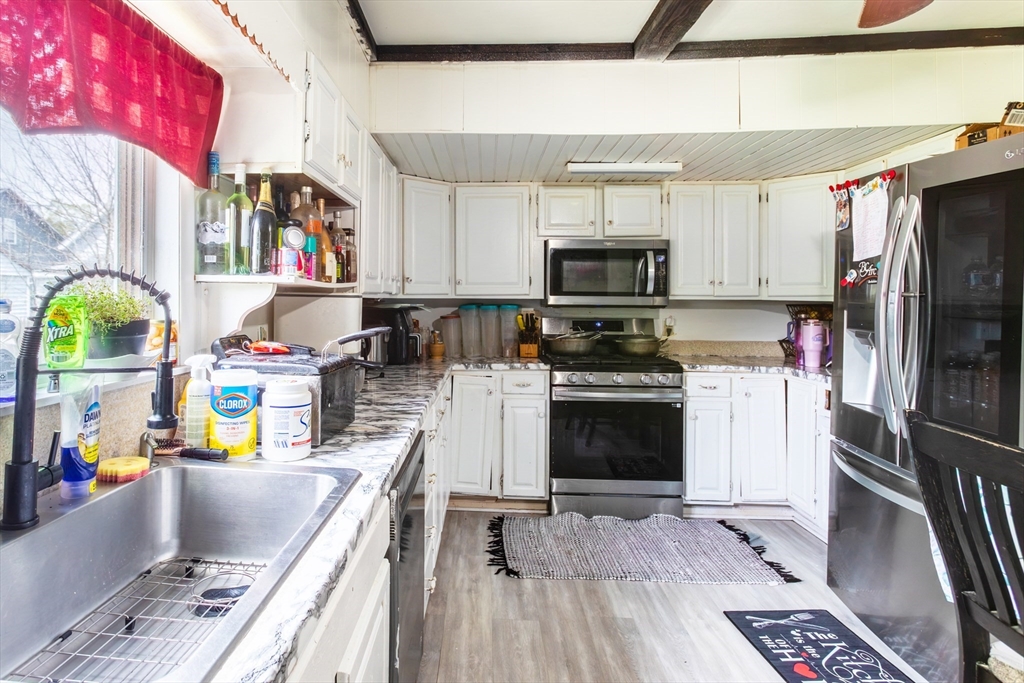 162 West Housatonic Property Photo 7