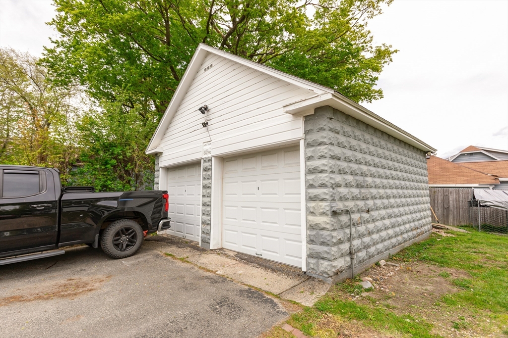 162 West Housatonic Property Photo 29