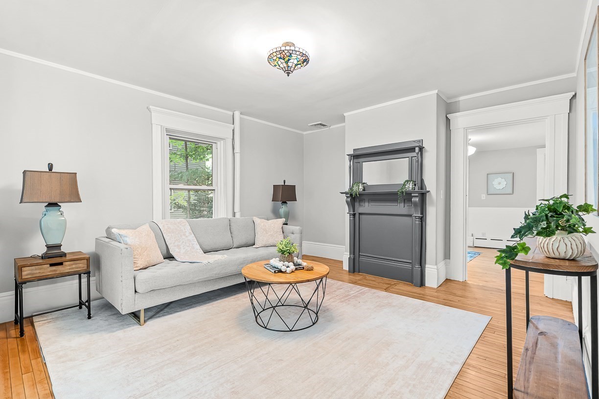 53 Lake Street Property Photo 8