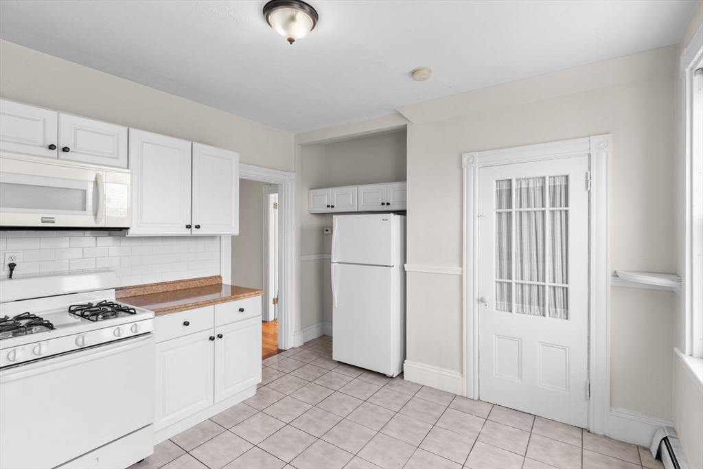 162 Vine Street Property Photo 8