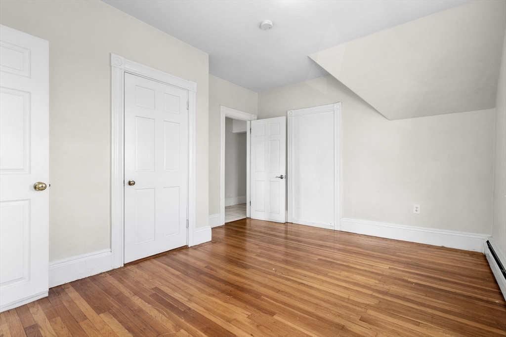 162 Vine Street Property Photo 15