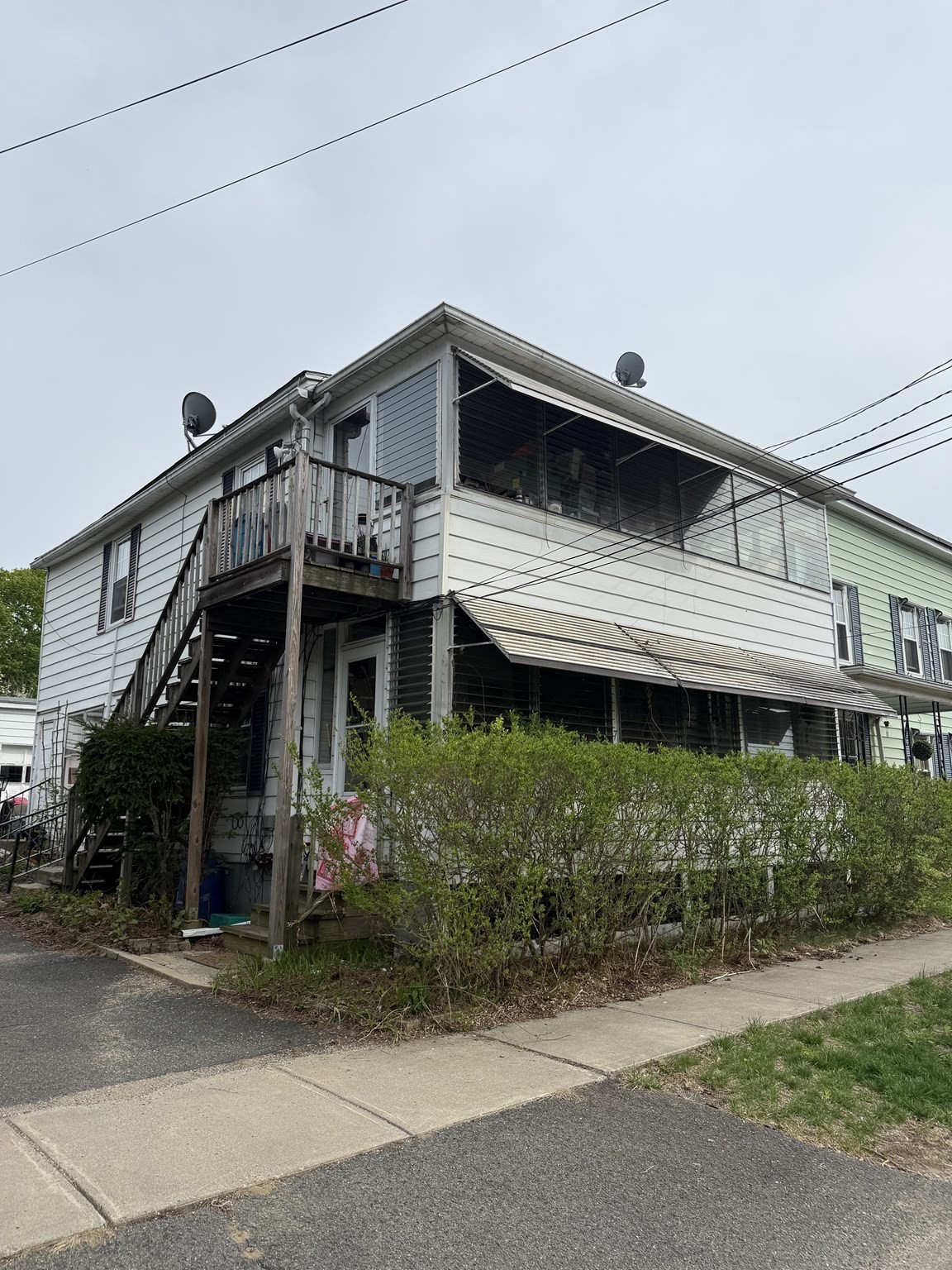 7 I St Property Photo 1