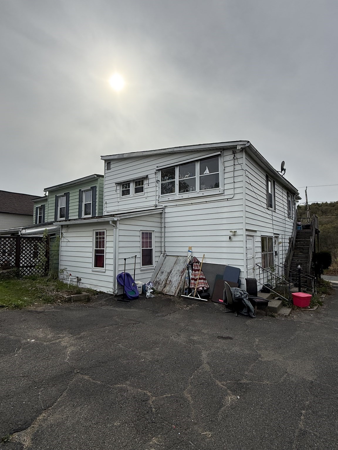 7 I St Property Photo 5