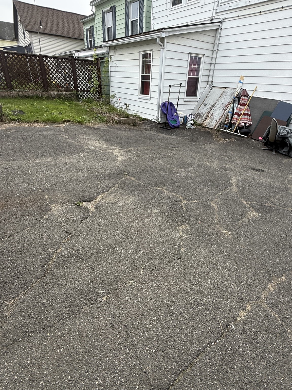 7 I St Property Photo 8