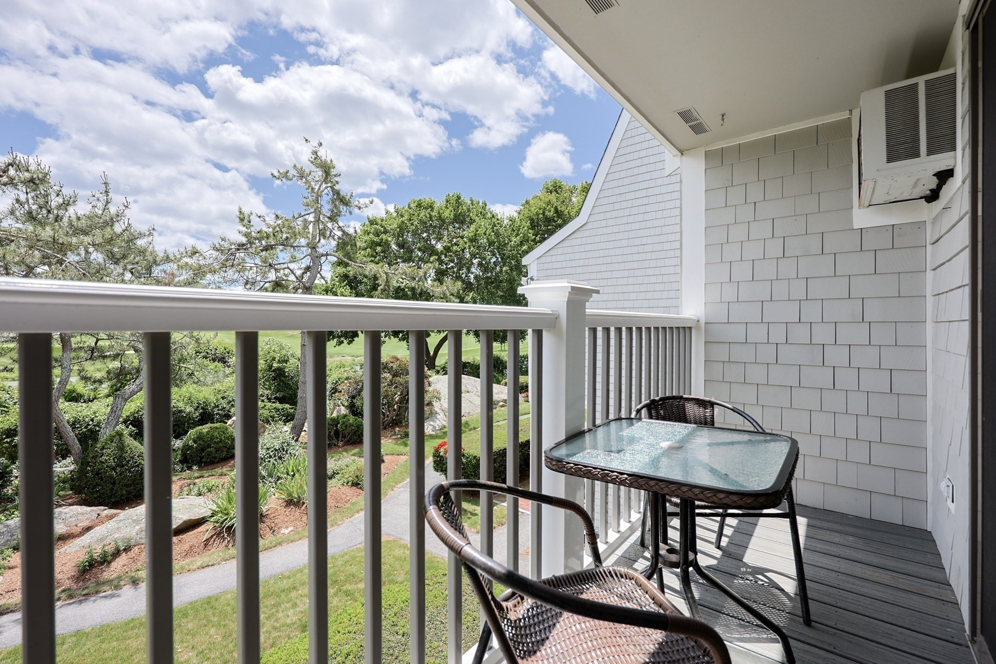 19 Atlantic # 16 Property Photo 4