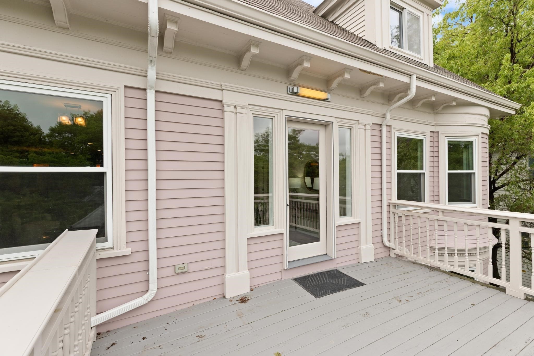 91 University Rd # 2 Property Photo 19