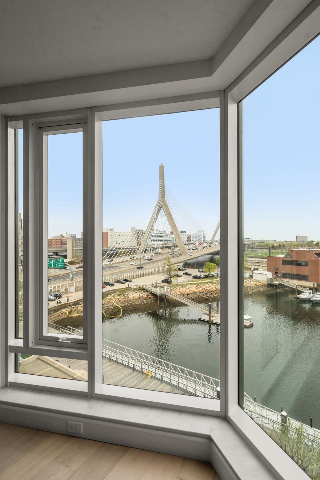 100 Lovejoy Wharf # 7j Property Photo 2