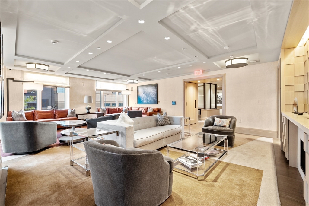 100 Lovejoy Wharf # 7j Property Photo 14