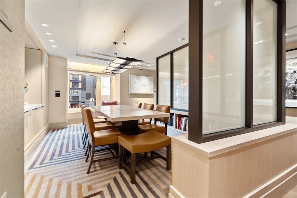 100 Lovejoy Wharf # 7j Property Photo 15
