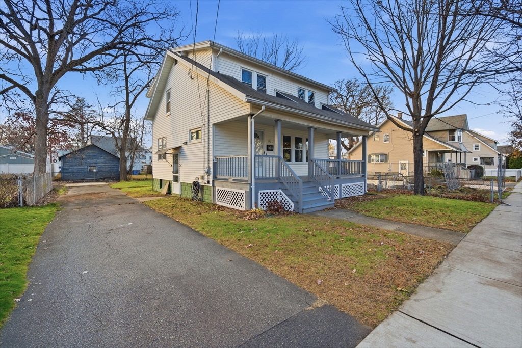 152 Monrovia St Property Photo 3