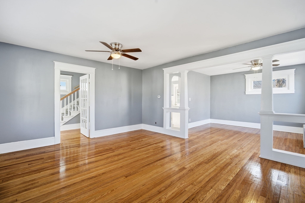 152 Monrovia St Property Photo 4