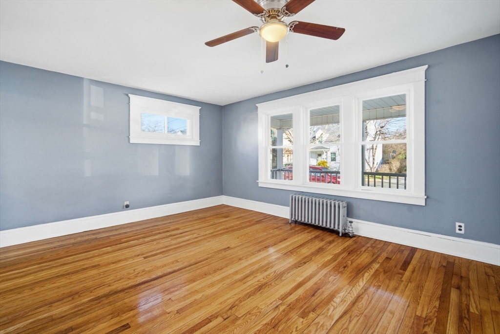 152 Monrovia St Property Photo 8