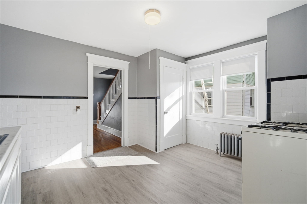 152 Monrovia St Property Photo 13