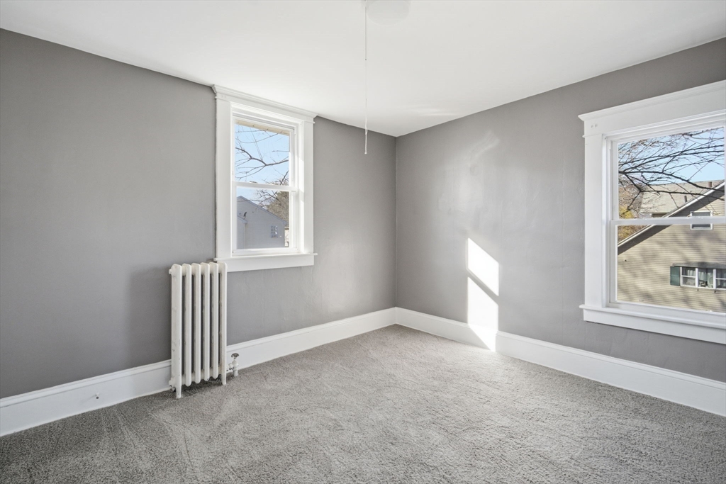 152 Monrovia St Property Photo 18