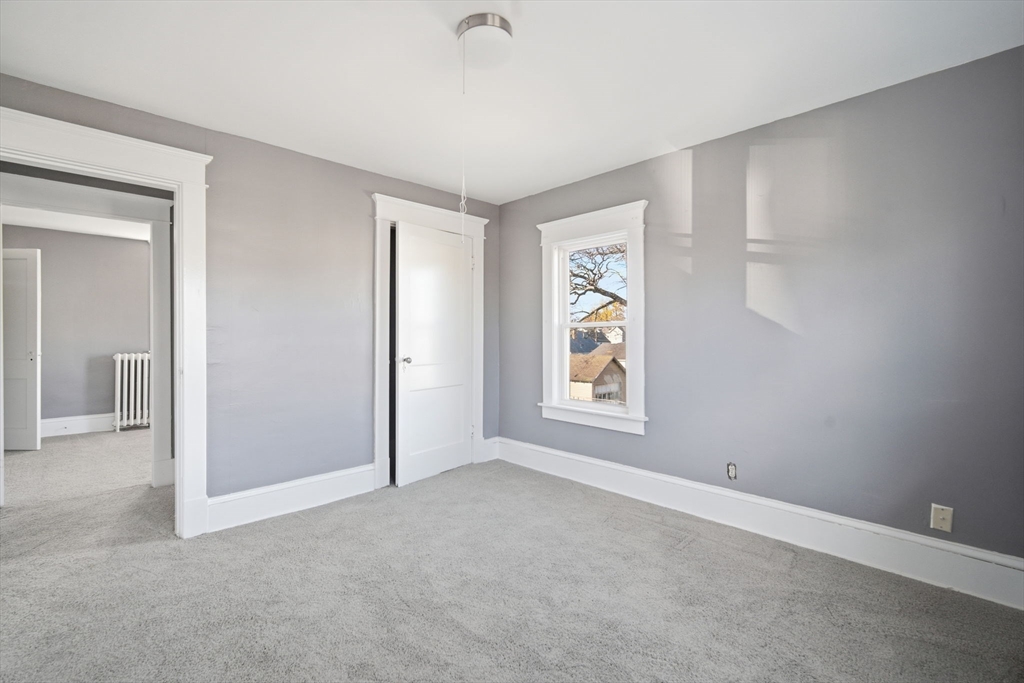 152 Monrovia St Property Photo 24