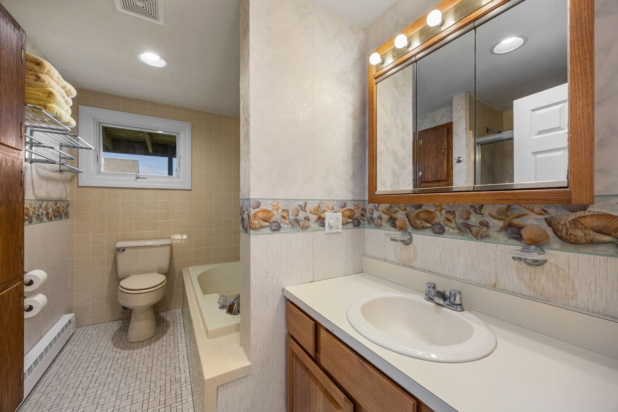 45 Almy Ave Property Photo 26