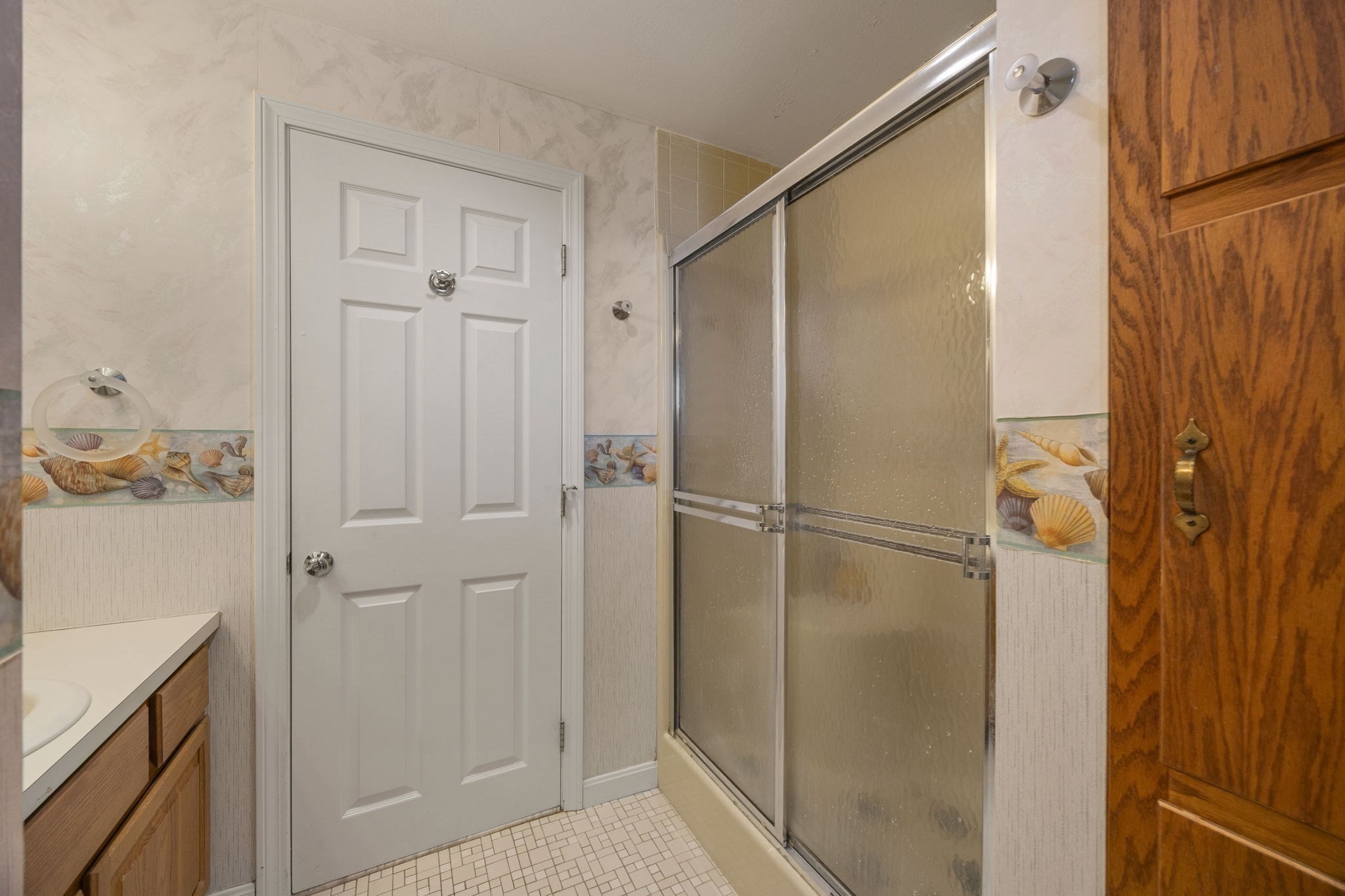45 Almy Ave Property Photo 27