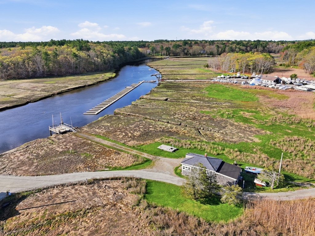 85 Kings Landing Property Photo 23