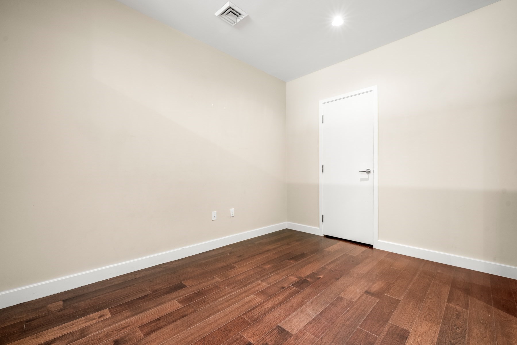43 Westland Avenue # 202 Property Photo 10