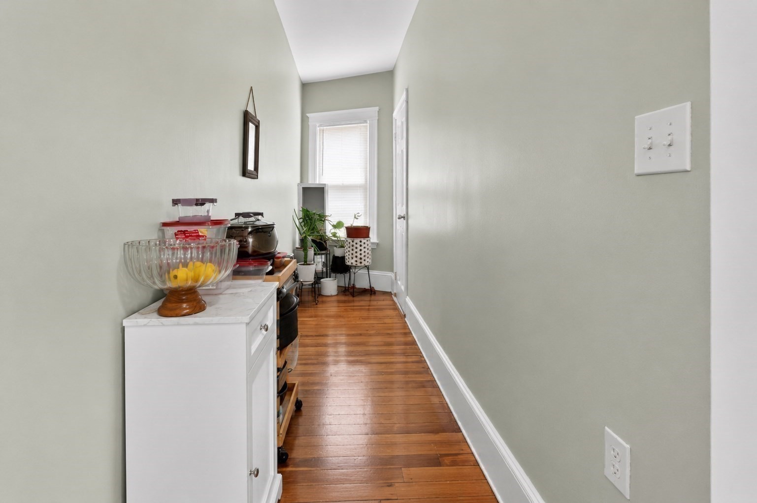 72 Wellington Hill St Property Photo 12
