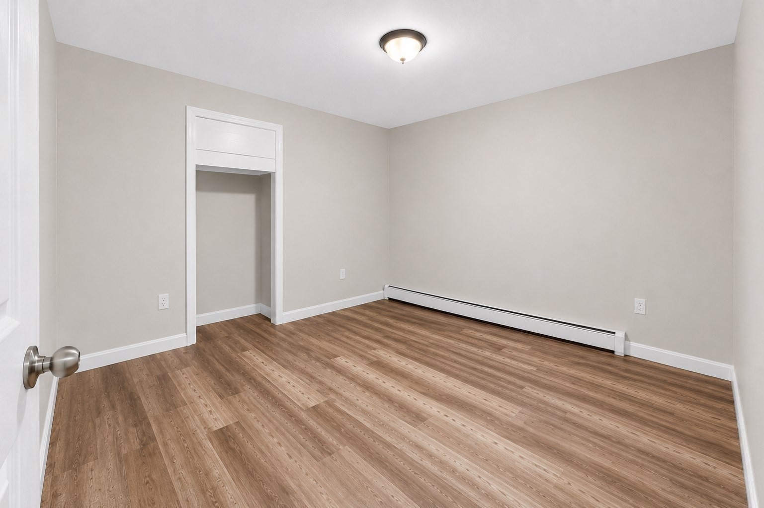 72 Wellington Hill St Property Photo 24
