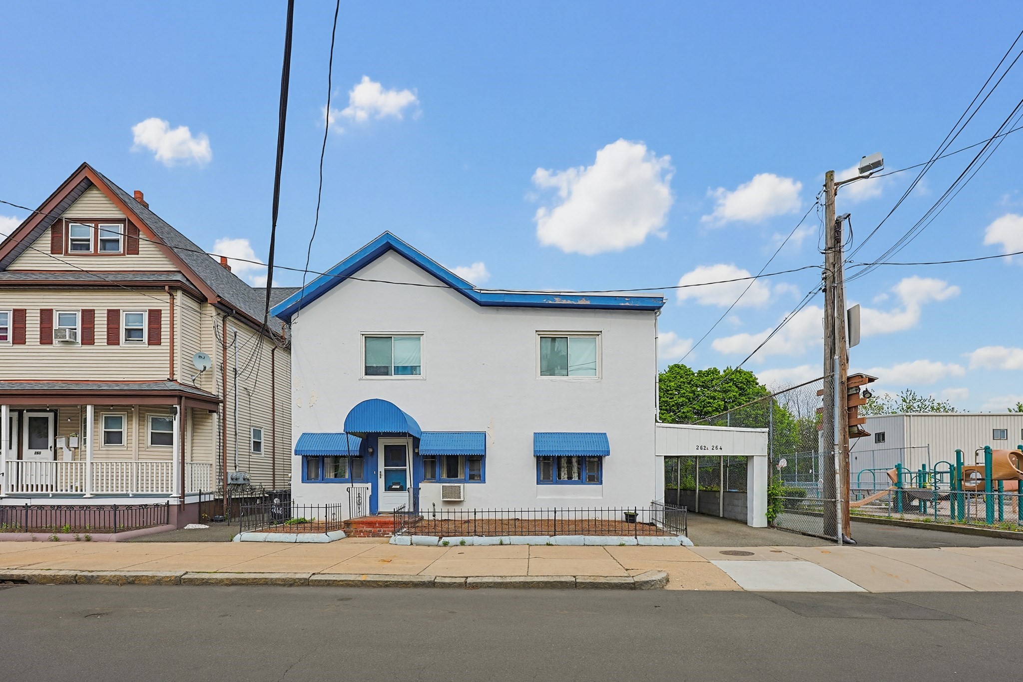 262-264 Pearl St Property Photo 1