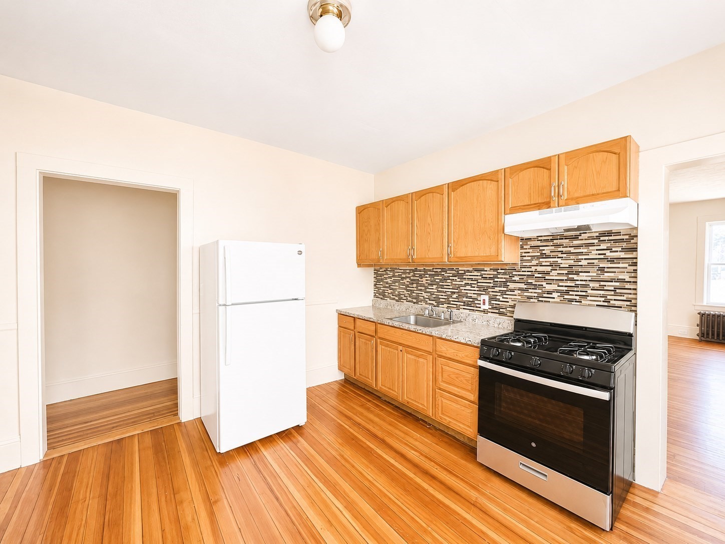 35-37 Park St Property Photo 7