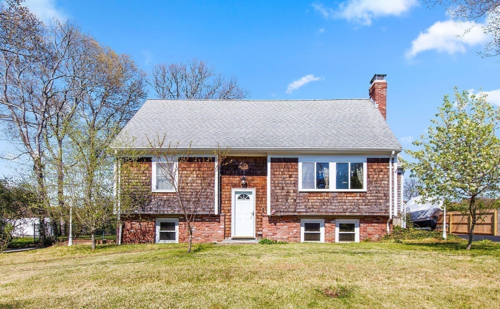 6 Sylvan Way Property Photo 1