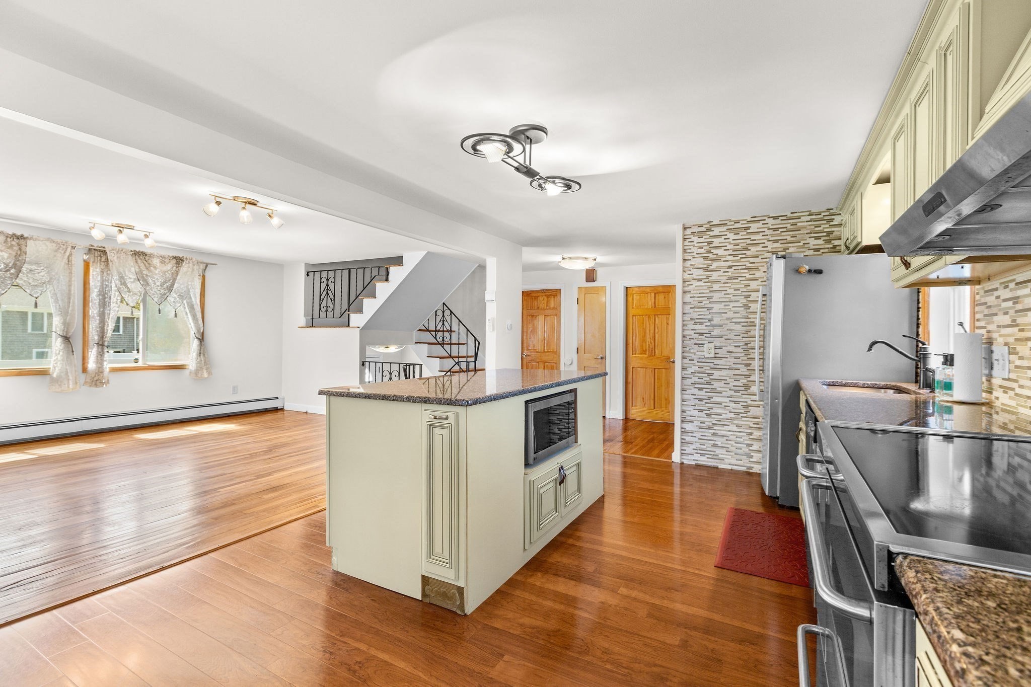 6 Sylvan Way Property Photo 10