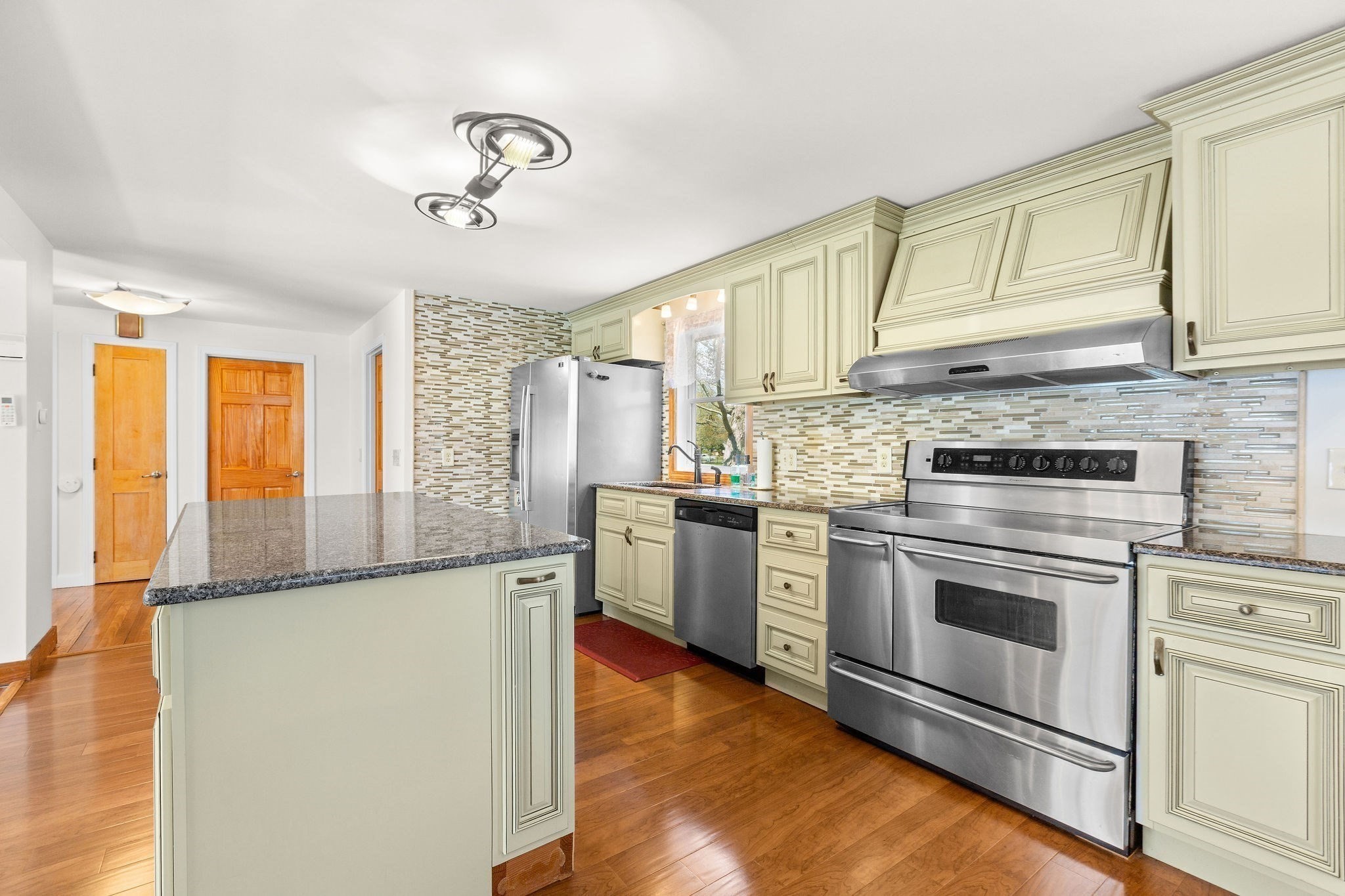 6 Sylvan Way Property Photo 11