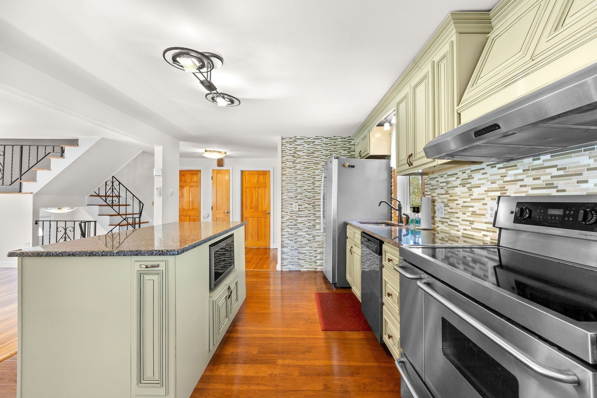 6 Sylvan Way Property Photo 12