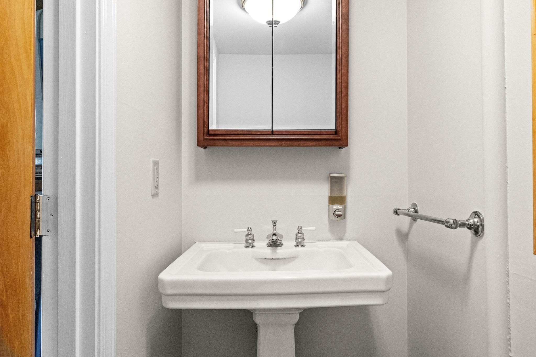 6 Sylvan Way Property Photo 32