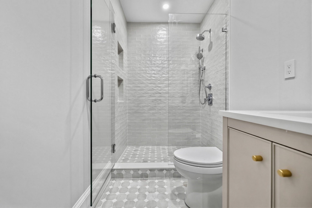 14 Prospect St Property Photo 21