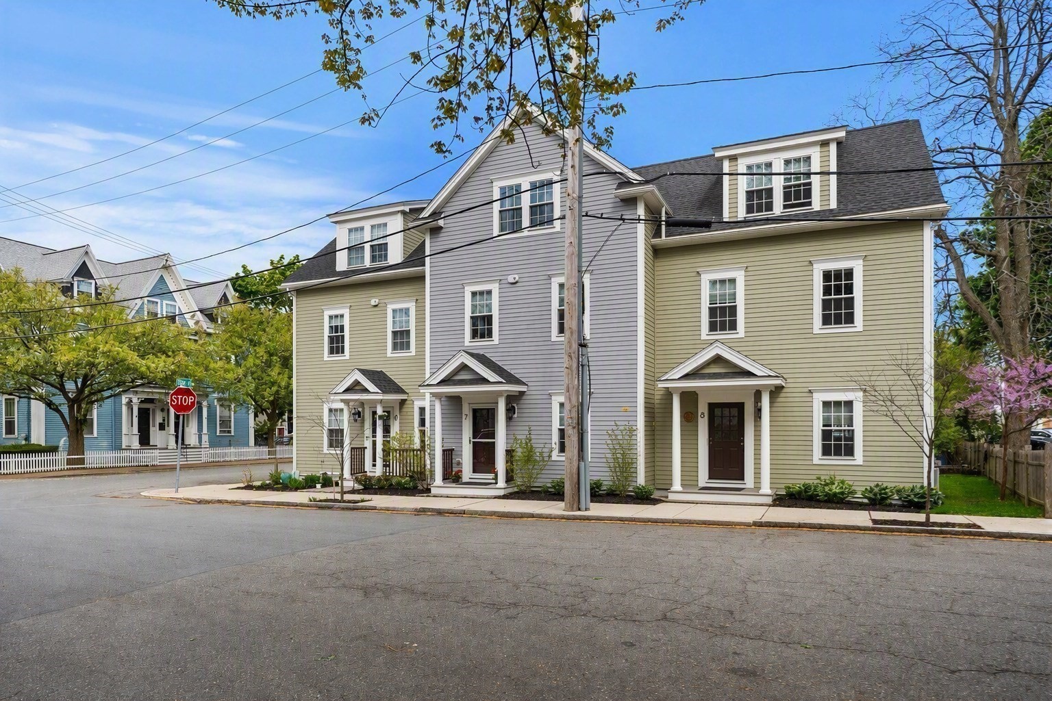 106 Bridge Street # 7 Property Photo 2