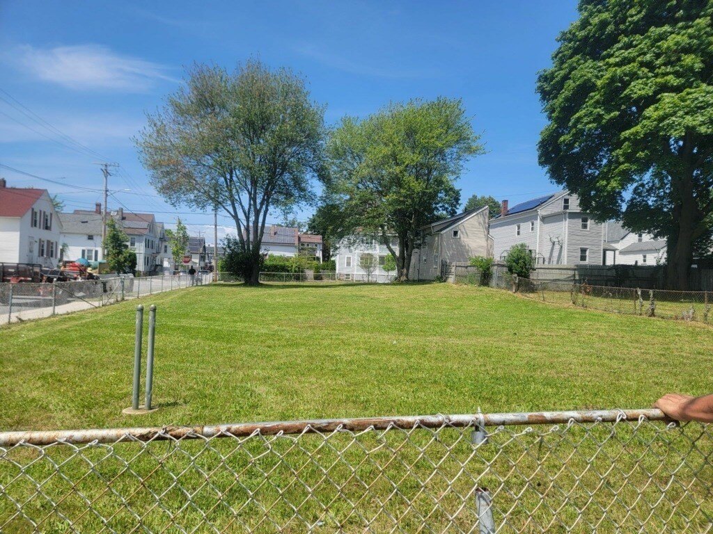 O N St (ss) Property Photo 2