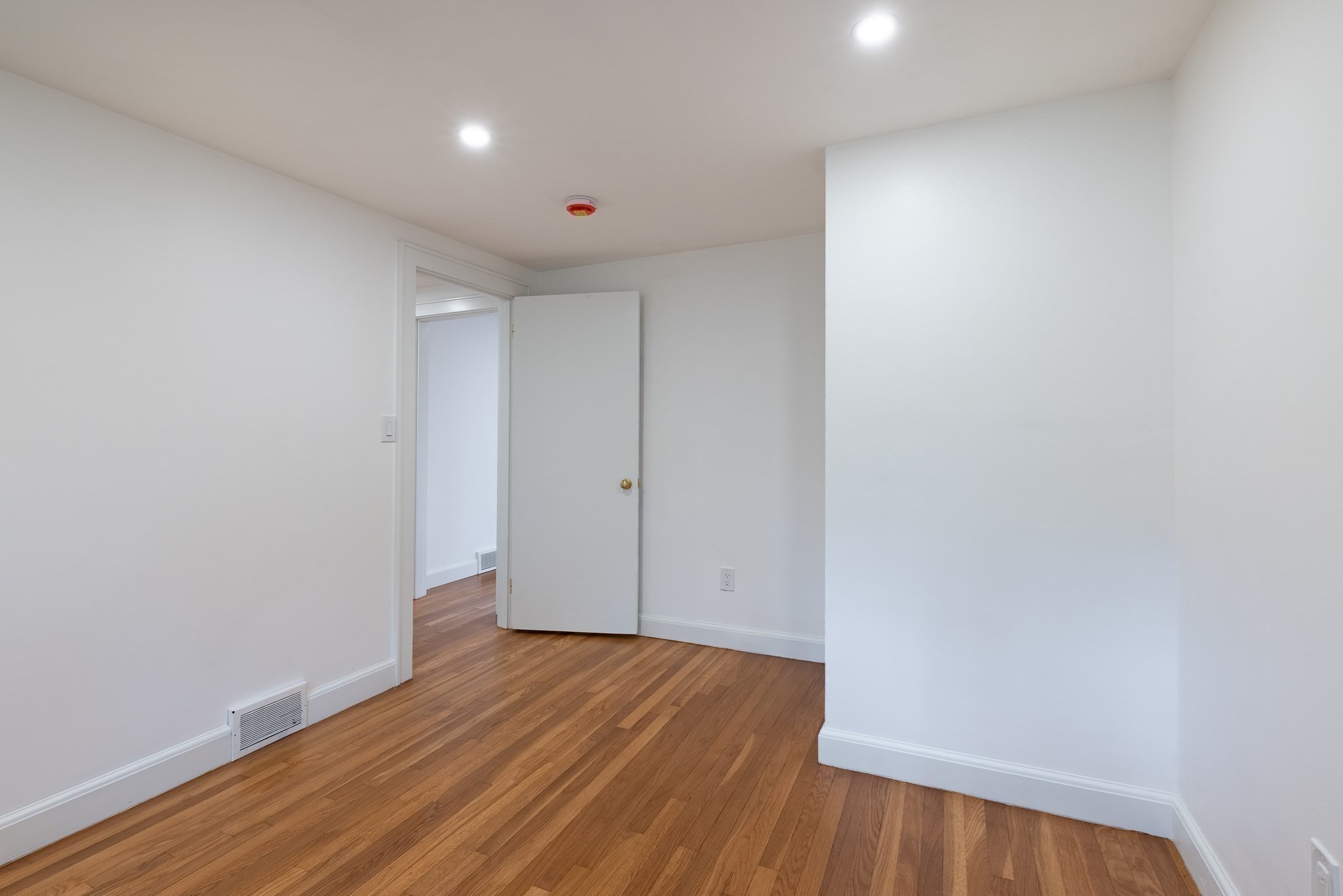 9 Bridge St Property Photo 18