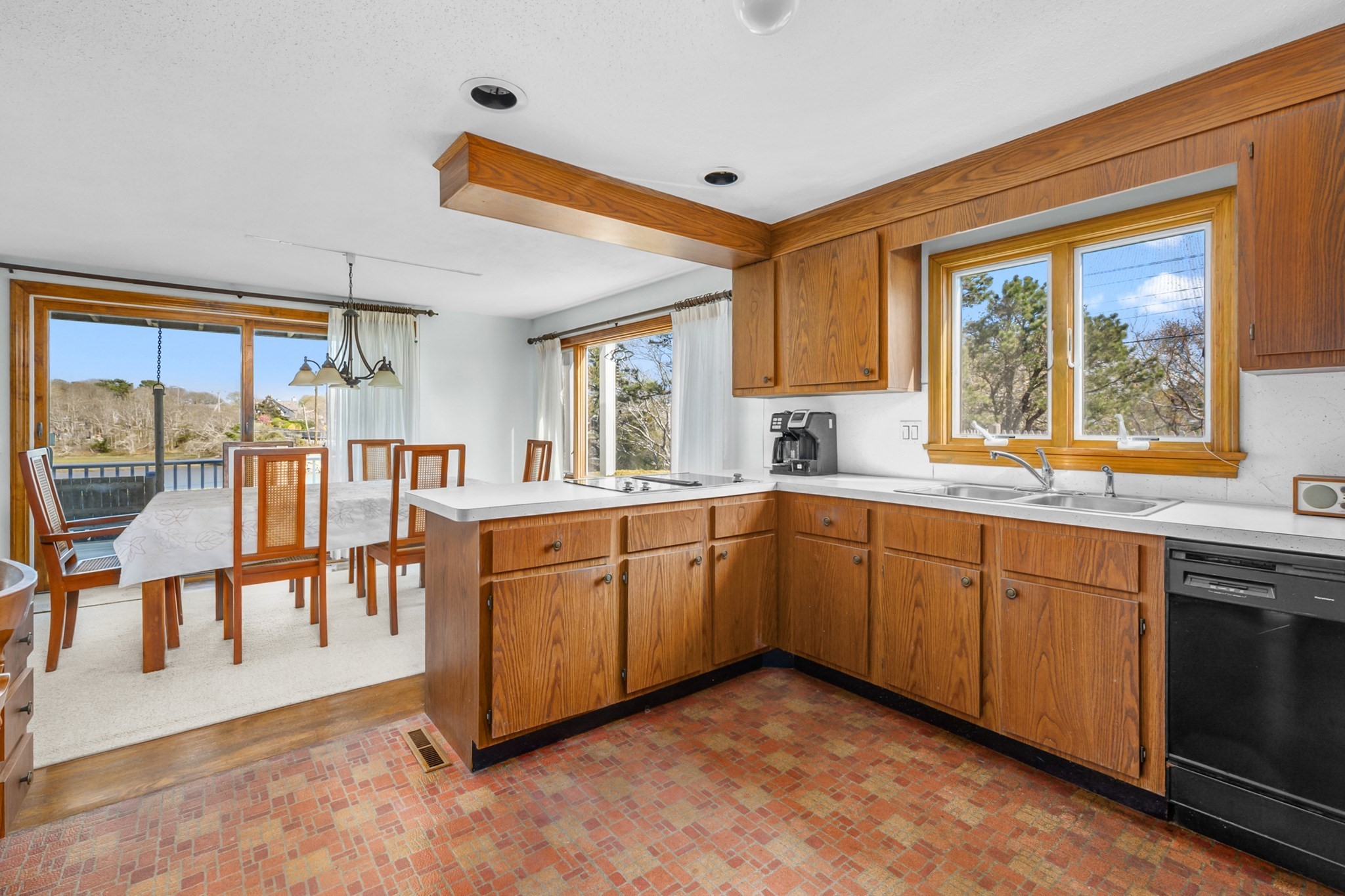 64 Lower County Property Photo 11
