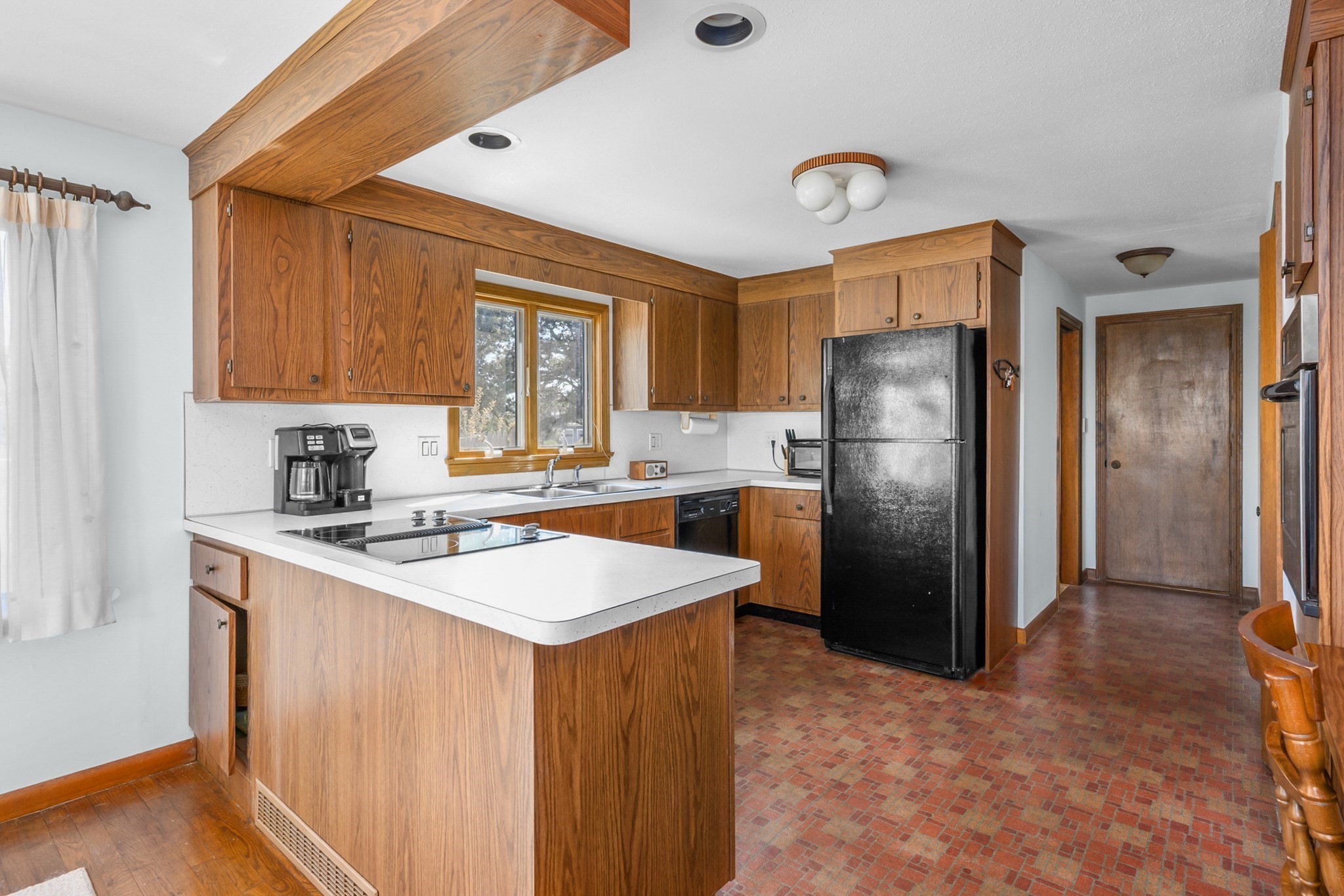 64 Lower County Property Photo 12