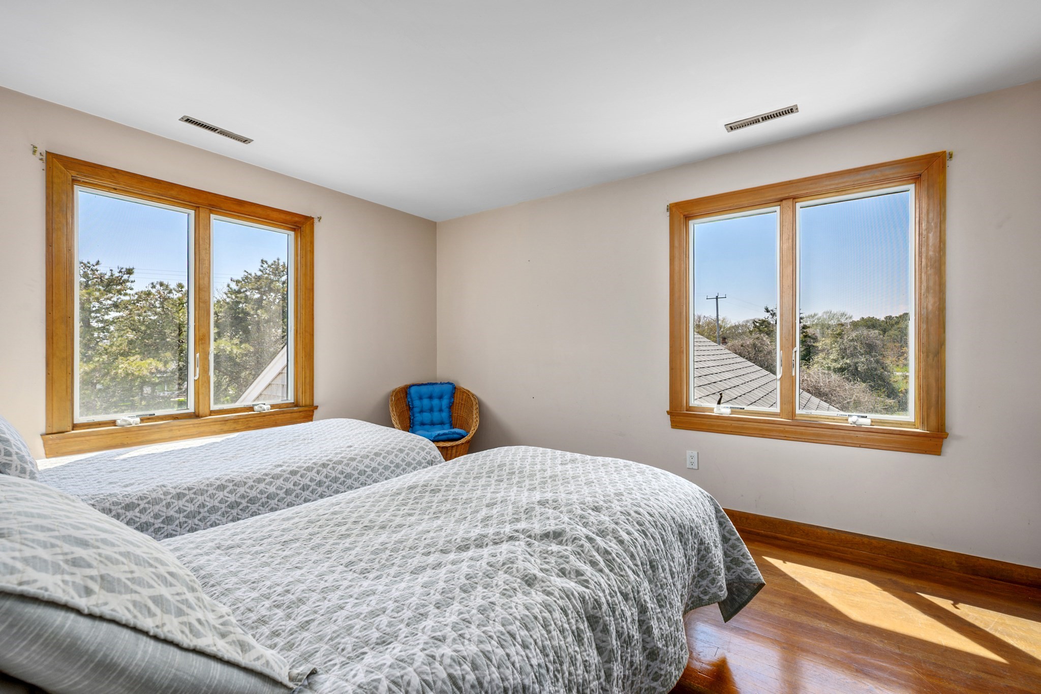 64 Lower County Property Photo 23