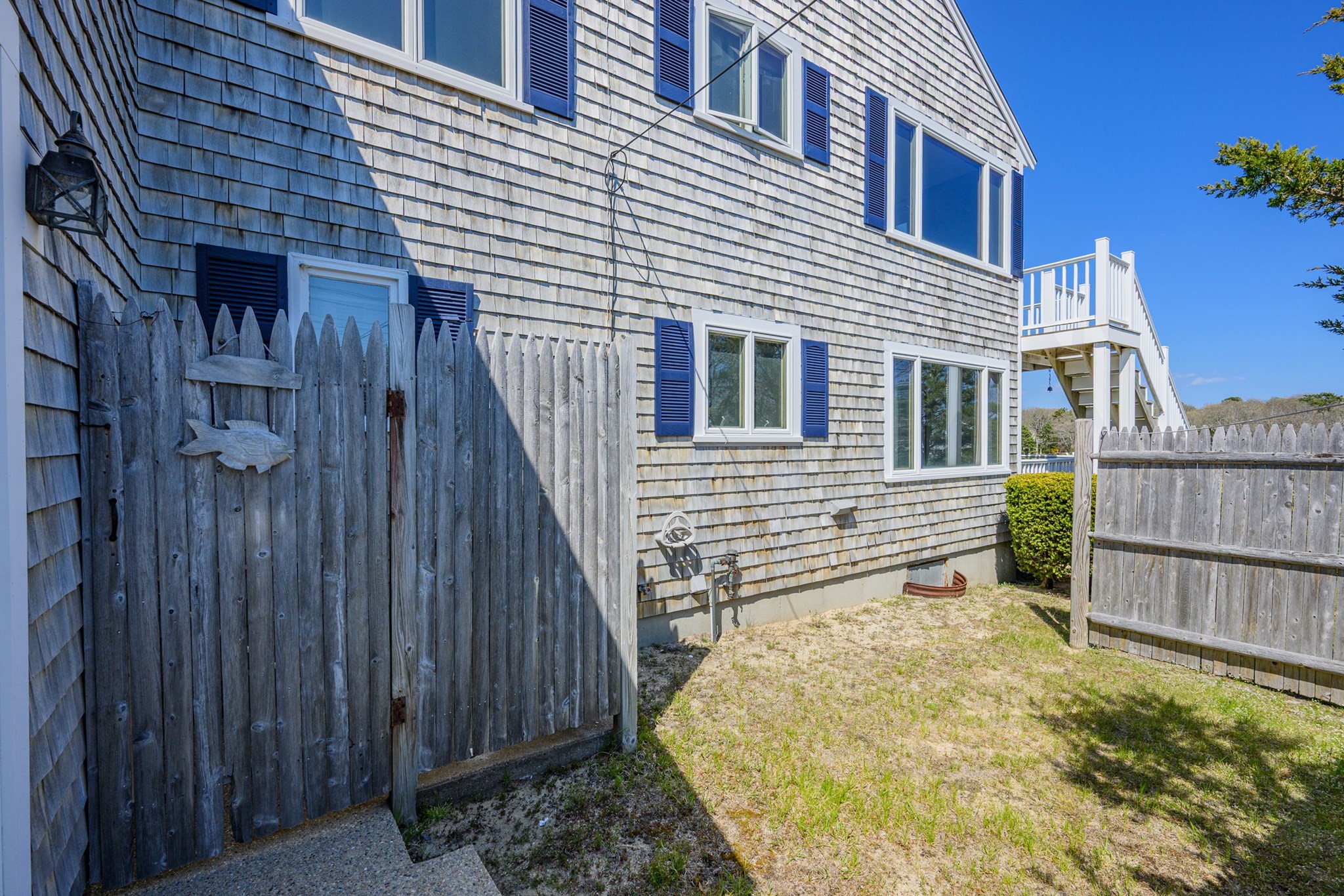 64 Lower County Property Photo 34