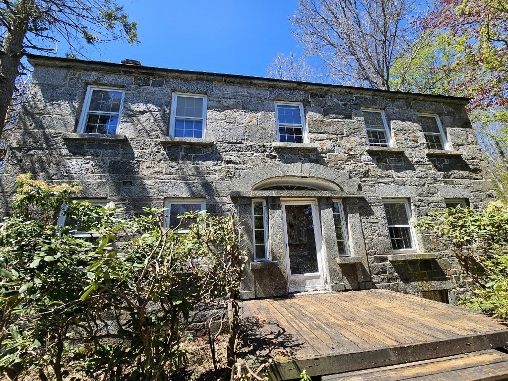 88 Stonehouse Rd Property Photo 1