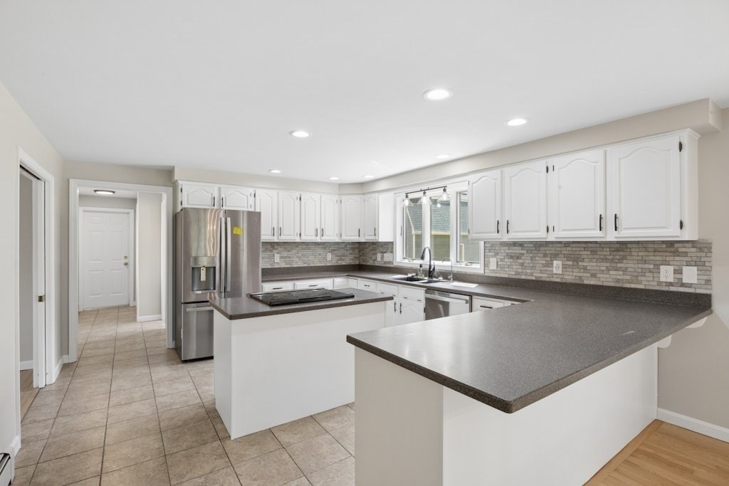 11 Kittredge Road Property Photo 6