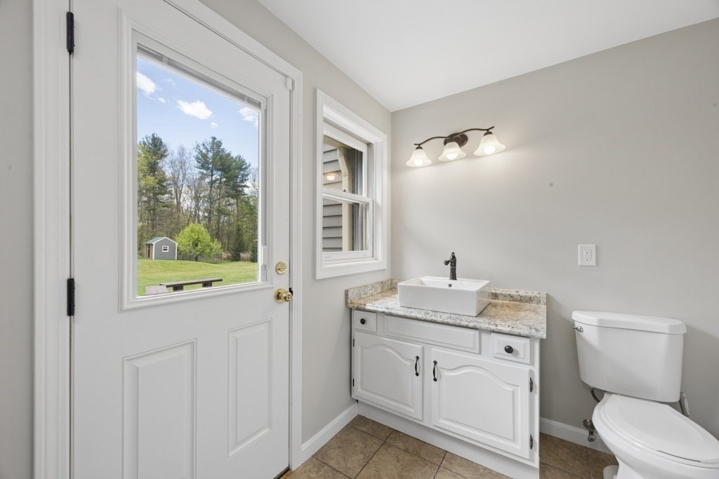 11 Kittredge Road Property Photo 16